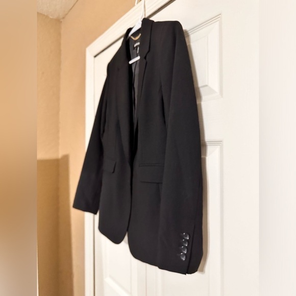 DKNY Women’s Black Blazer - Picture 4 of 11